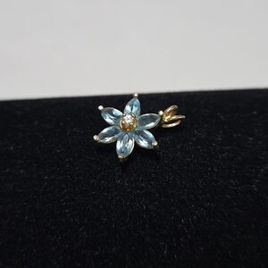 14k Solid Gold and Blue Topaz Flower Pendant